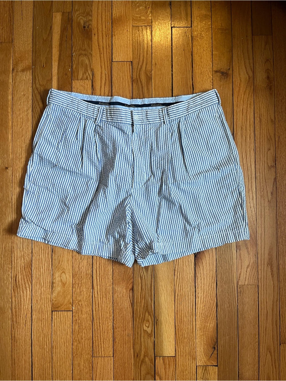 EUC | Brooks Brothers  Seersucker Shorts!!